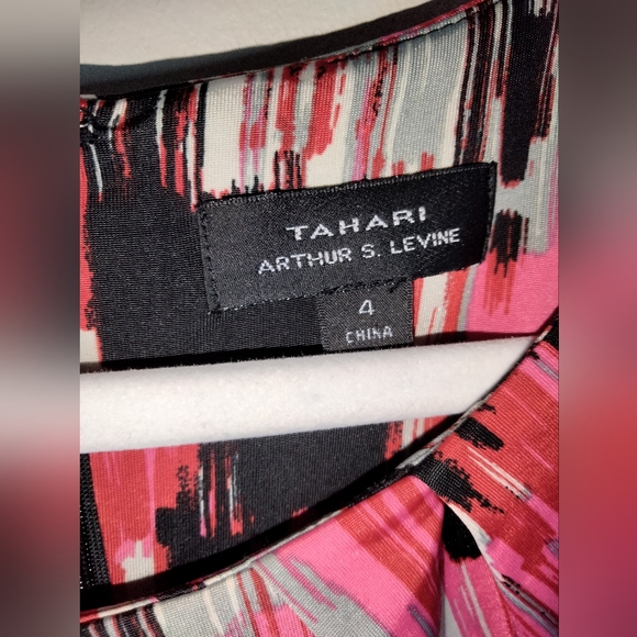 Tahari (Size 4) Multicolor Paintbrush Pattern Gold Hardware Accent Sheath Dress - Picture 2 of 11